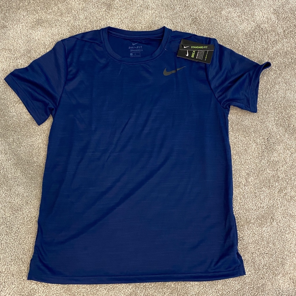 Nike Men’s Blue Dri-Fit T-Shirt, New With Tags, Size Medium, Standard Fit